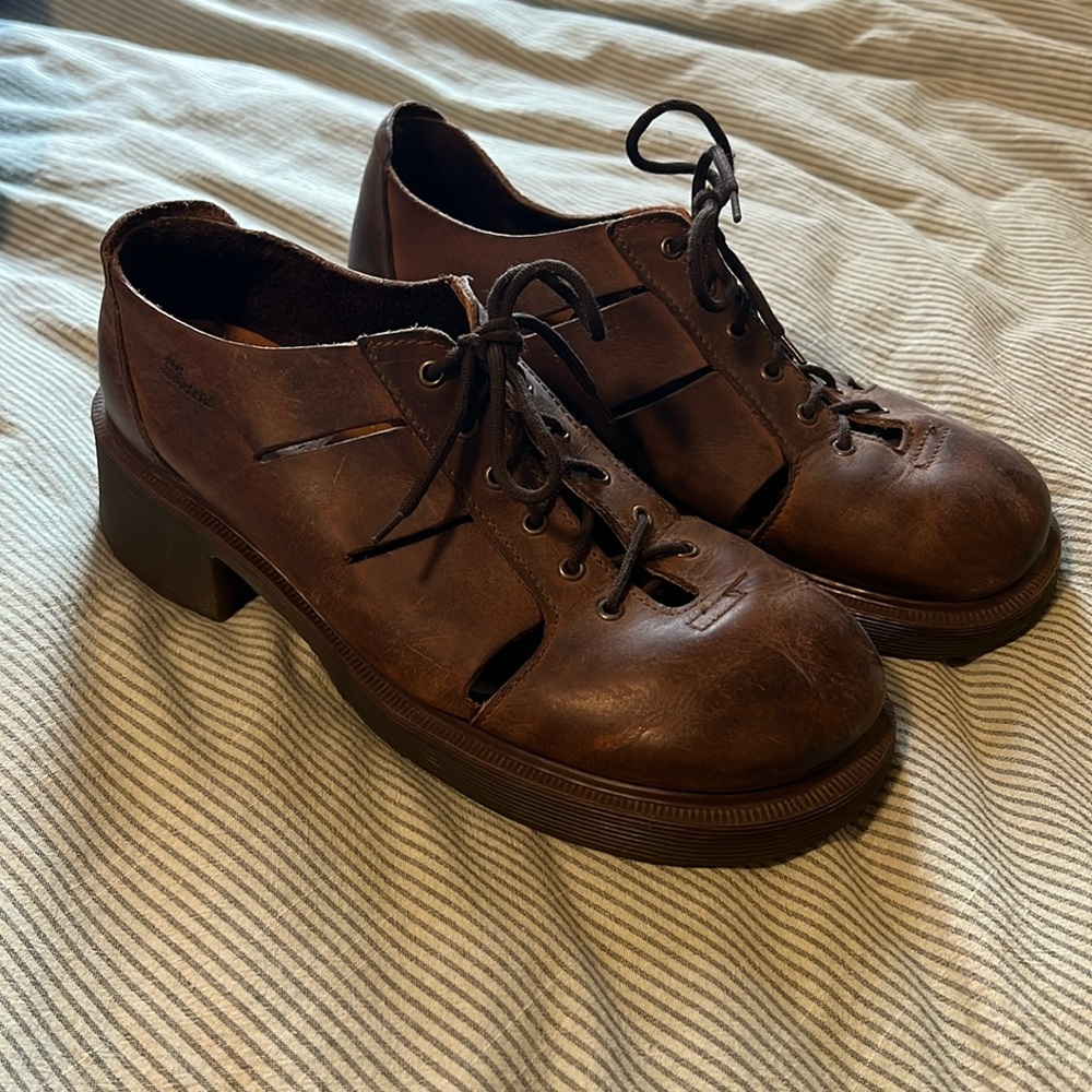 Vintage England Doc Martens loafer